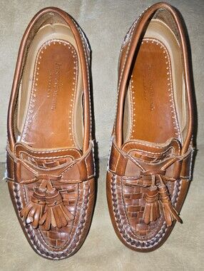 Johnston & Murphy Men's Leather Tassel Loafers  Size 8M